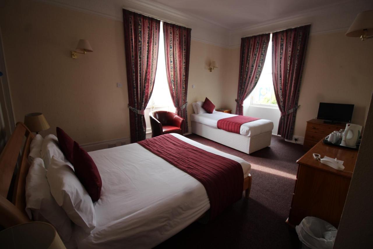 The Royal Hotel Elgin Exterior foto
